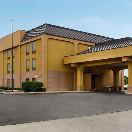 Quality Inn Cleveland Extérieur photo