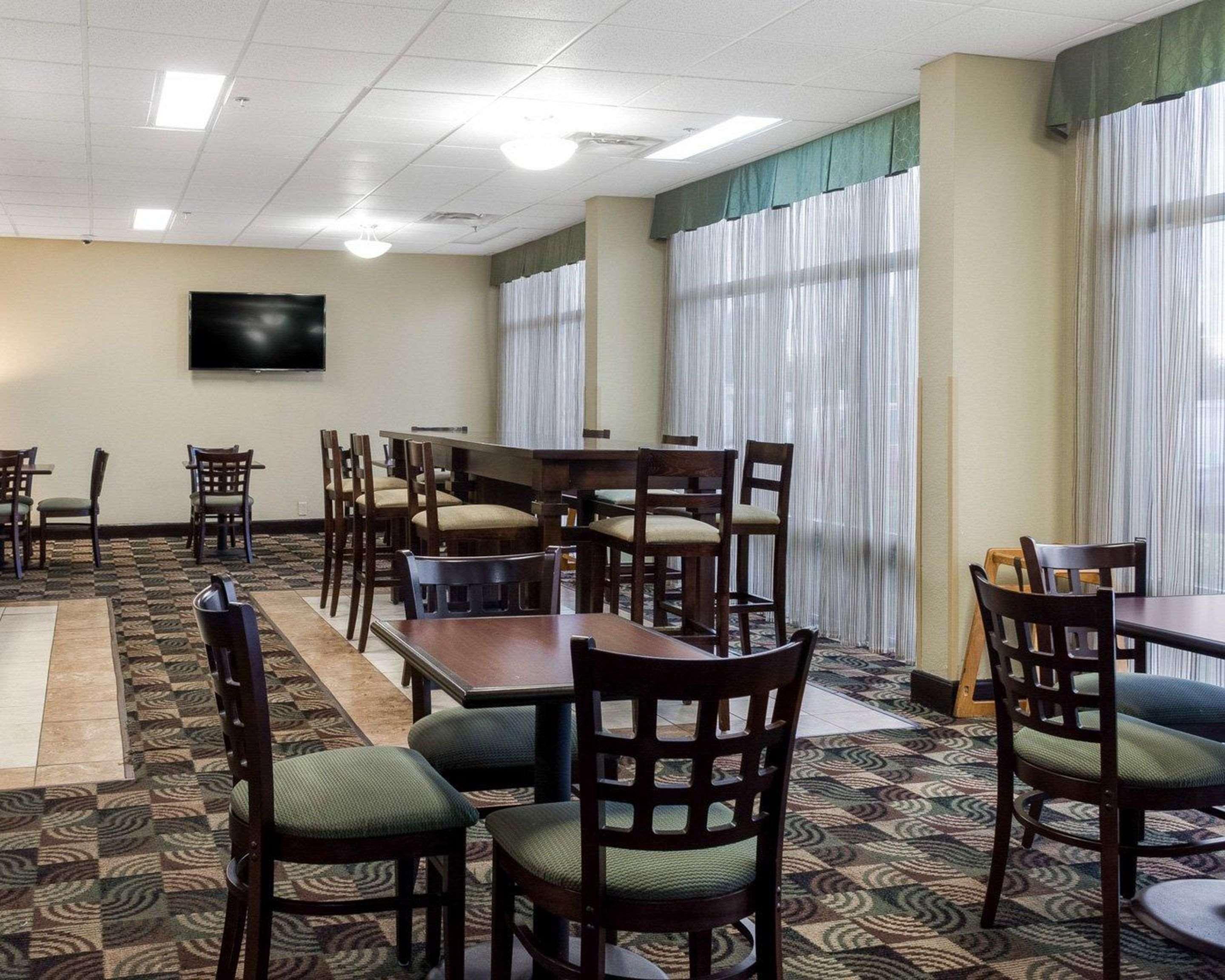 Quality Inn Cleveland Extérieur photo